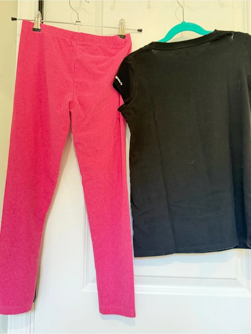 Converse Black Tee with Pink Sneakers Graphic & Bright Pink Leggings 10/12